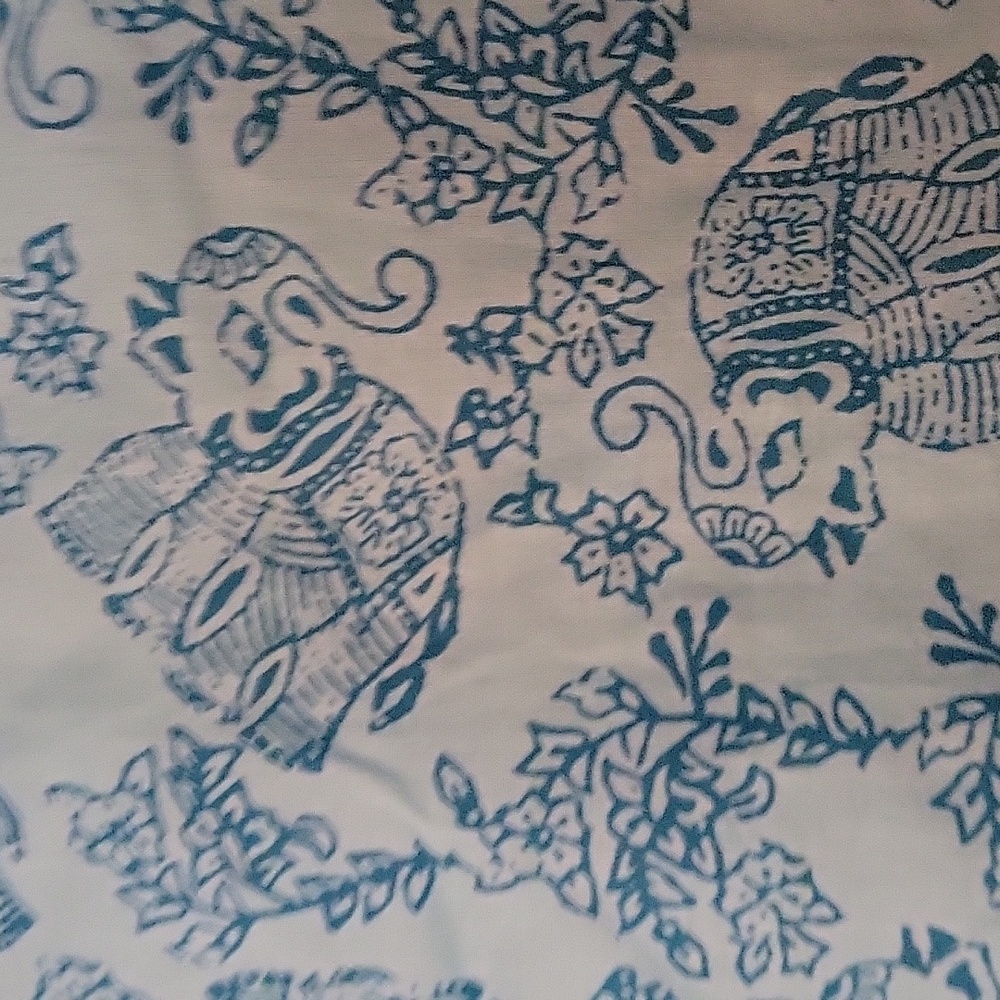 Blue Patterned Tunic Top - Picture 2 of 4